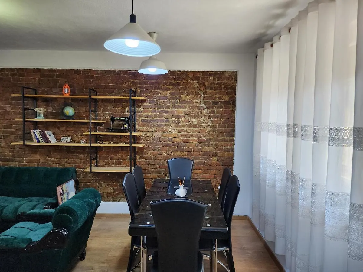 公寓 Van Gogh Apartament 地拉那 阿尔巴尼亚